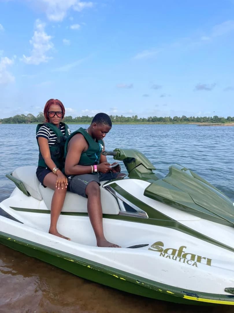 Balade en jet-ski sur la lagune