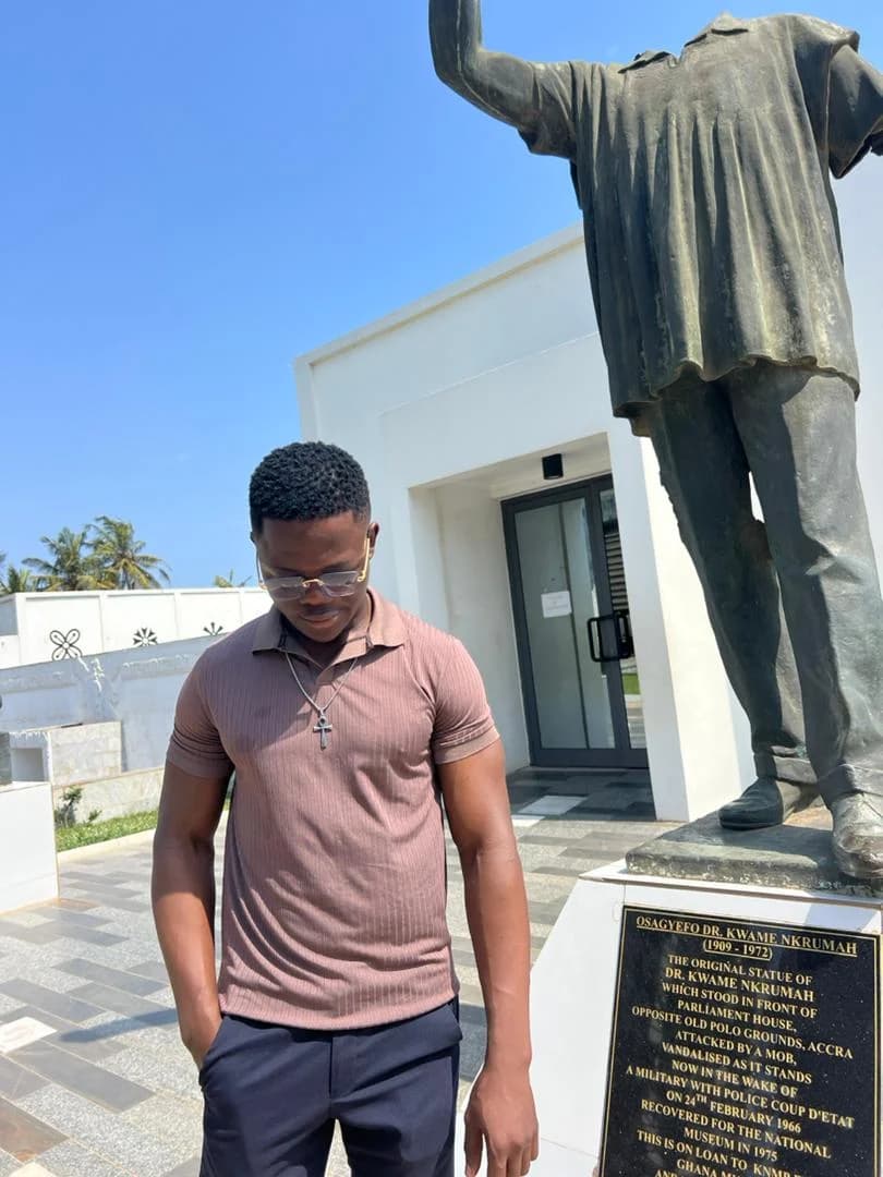 Visite du mausolée de Kwame Nkrumah à Accra